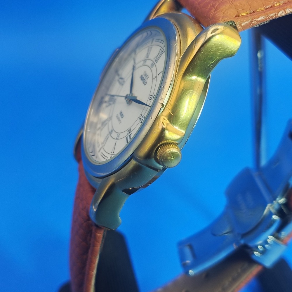 Vintage 1994 Timex Roman Dial 37mm Mens‎ Quartz Dress Watch Restored *No Indiglo - Picture 4 of 12